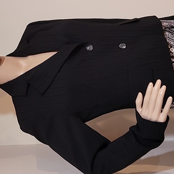 Harve Benard Black Blazer | Jacket - Picture 9 of 17